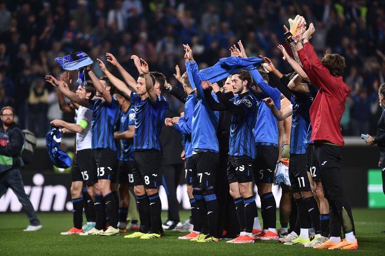 里程碑夜芝加哥公牛防线松动，意大利杯赛前刷纪录，媒体盛赞，阵容厚度经受考验的简单介绍